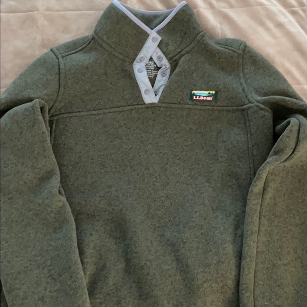 LL Bean pullover